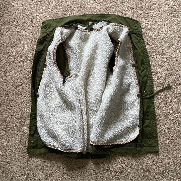 Jcrew utility vest Sherpa lined - Picture 5 of 8